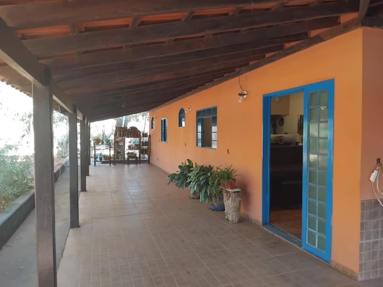 Sitio Bemtevi - Jockey Camping - Uberlandia Villa Exterior foto