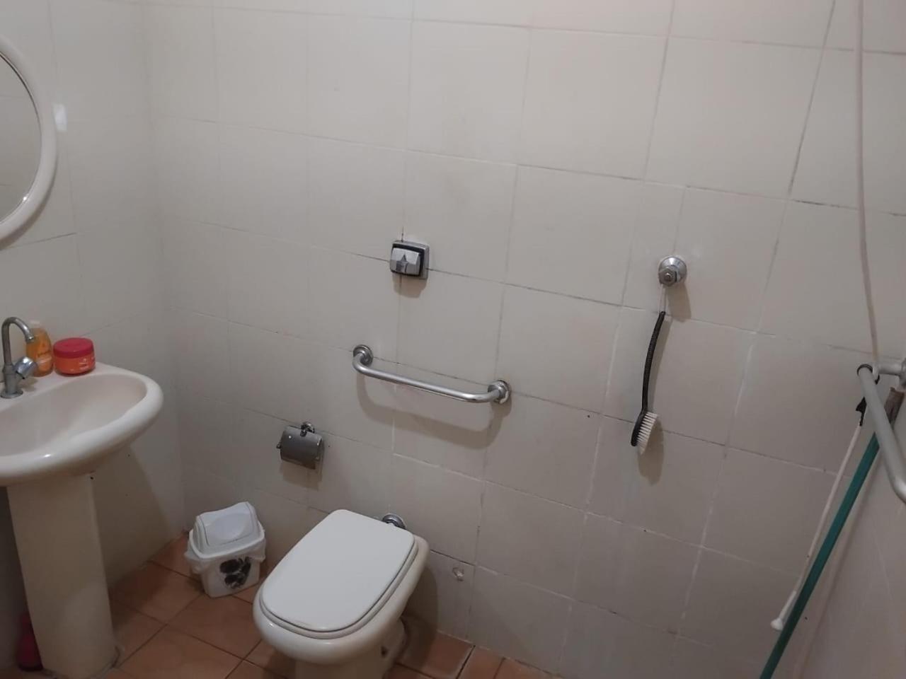 Sitio Bemtevi - Jockey Camping - Uberlandia Villa Exterior foto